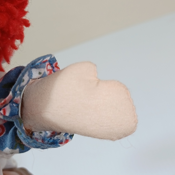 ✓RAGGADY ANN STUFFED DOLL BLUE Floral  DRESS   DOLL used VINTAGE 85 anniversary - Picture 15 of 16